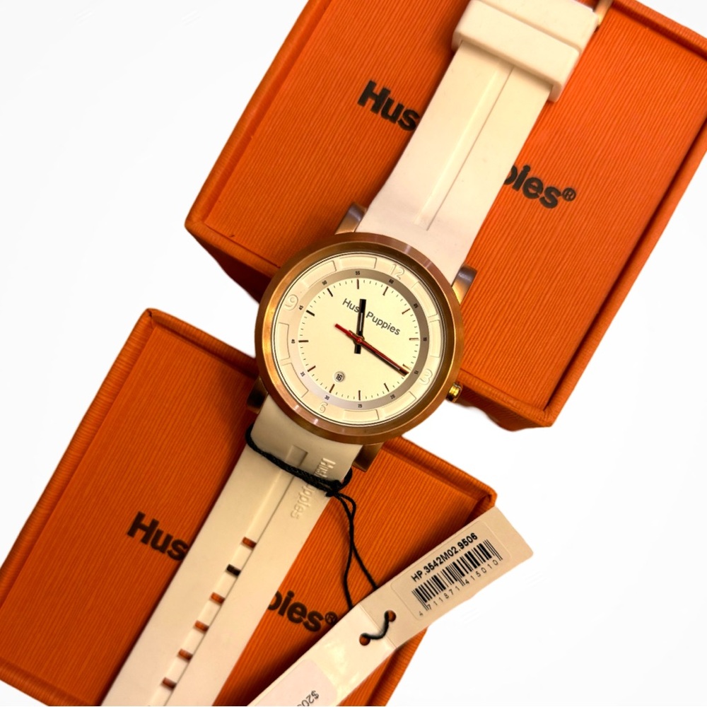 NIB HUSH PUPPIES SILICONE‎ STRAP WATCH